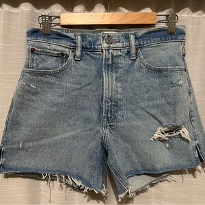 Abercrombie & Fitch 4in Mom Short